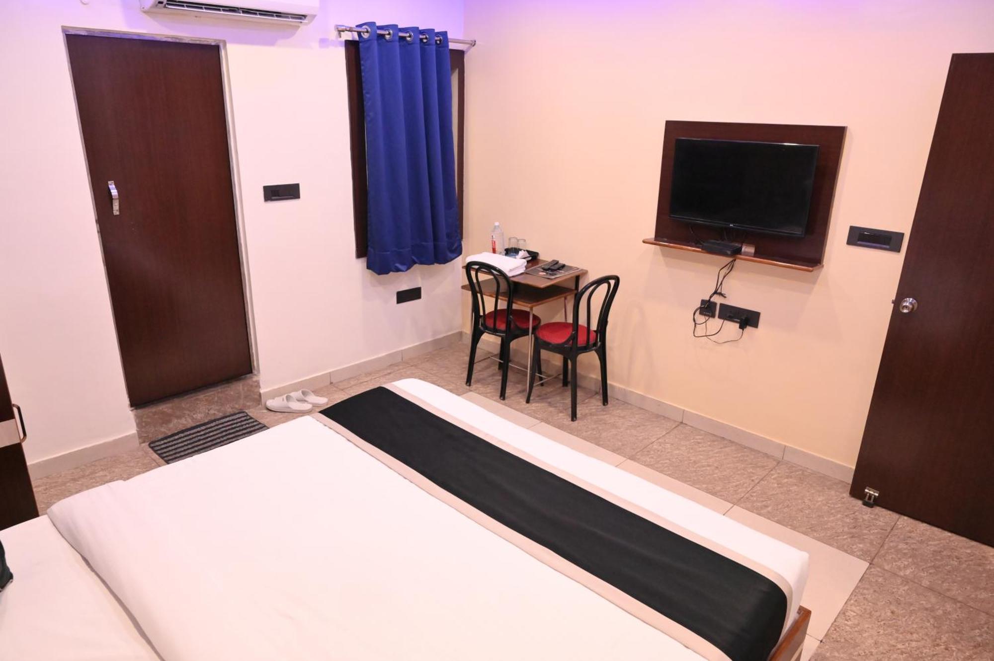 Hotel Riddhi Regency ラクナウ エクステリア 写真